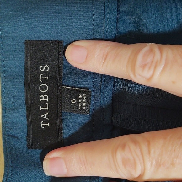 Talbot Women's Pants with ruffle on front pockets - Picture 3 of 9